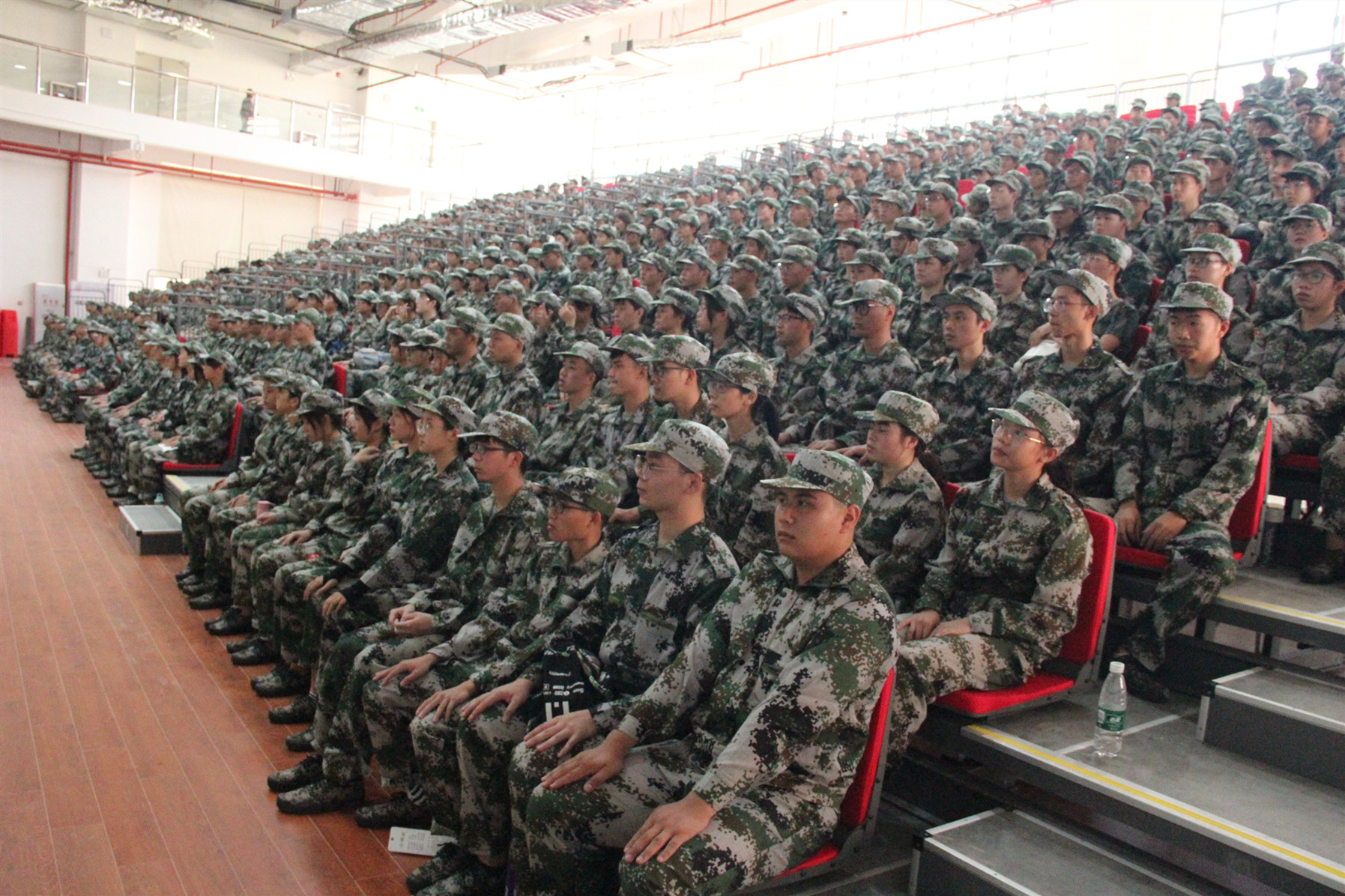 微信图片_20191012192907_副本.jpg 微信图片_20191012192907_副本.jpg